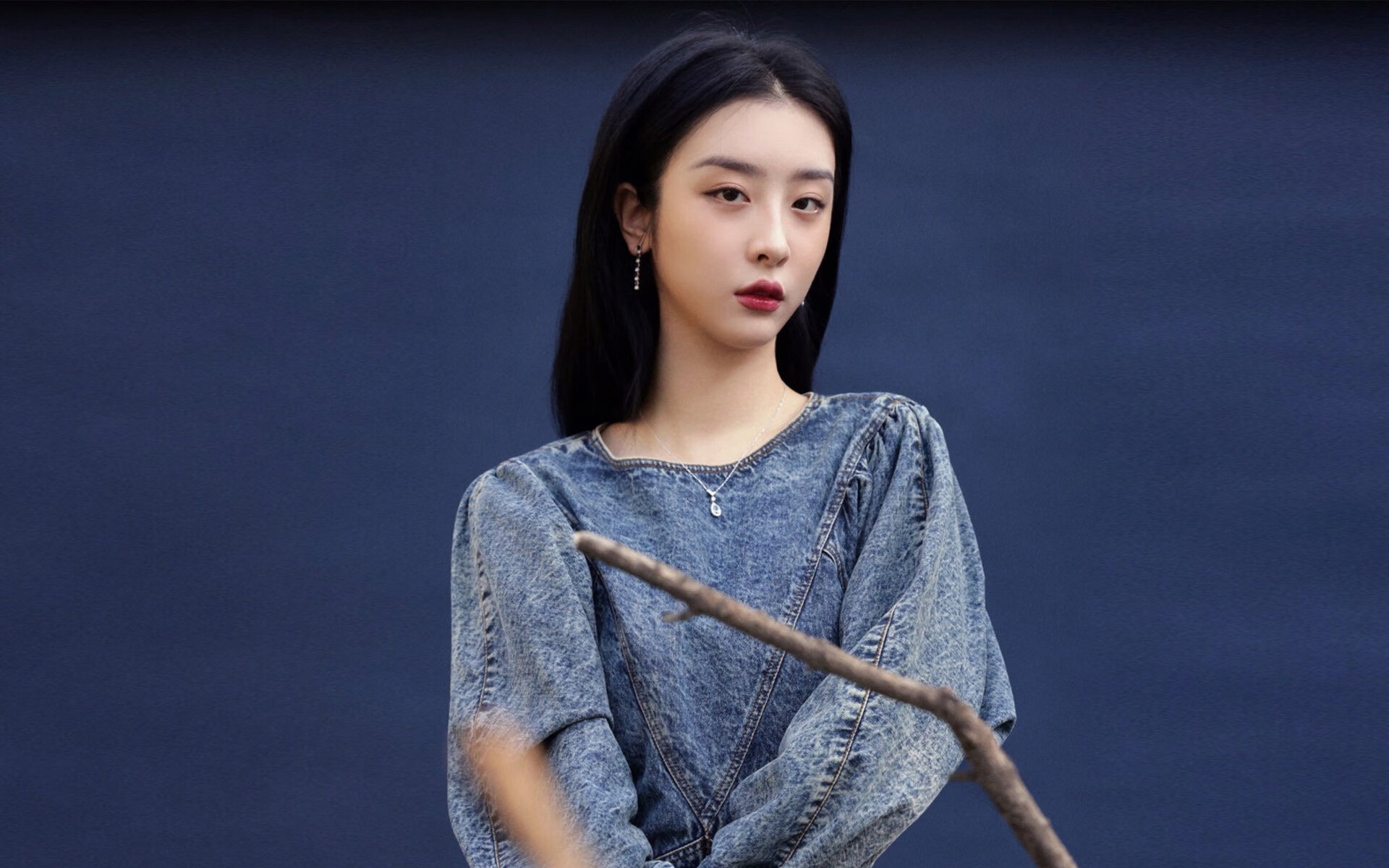 死神降临！库里决胜时刻一手掌控比赛，勇士血拼开拓者惊险过关